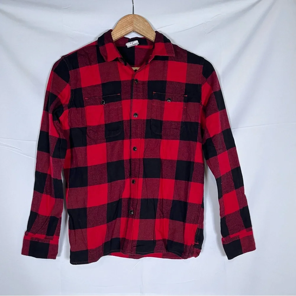 Gap Kids Flannel Button Up Size XL Christmas‎